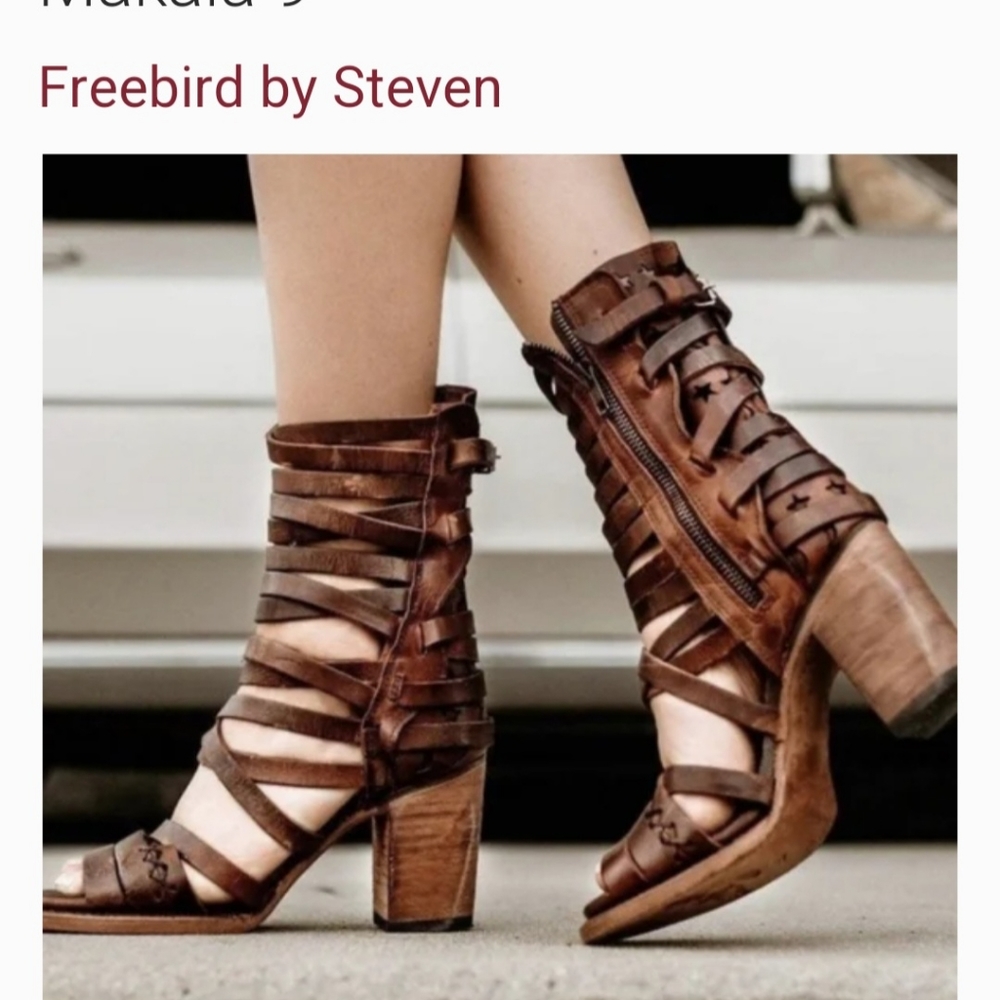 Freebird Makala stacked heeled strap sandle. Size 9